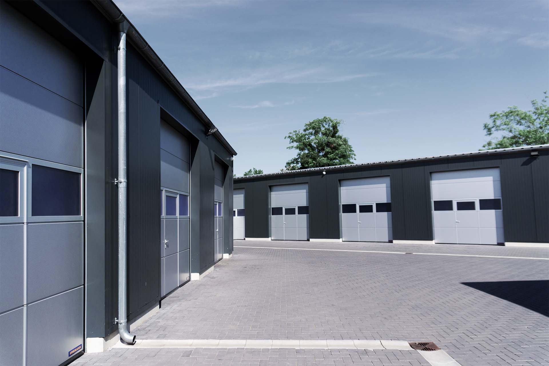 Ludwigsfelde Halle und Garage